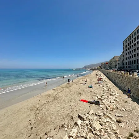 Liberta Home- Tra Mare E Centro Appartement *